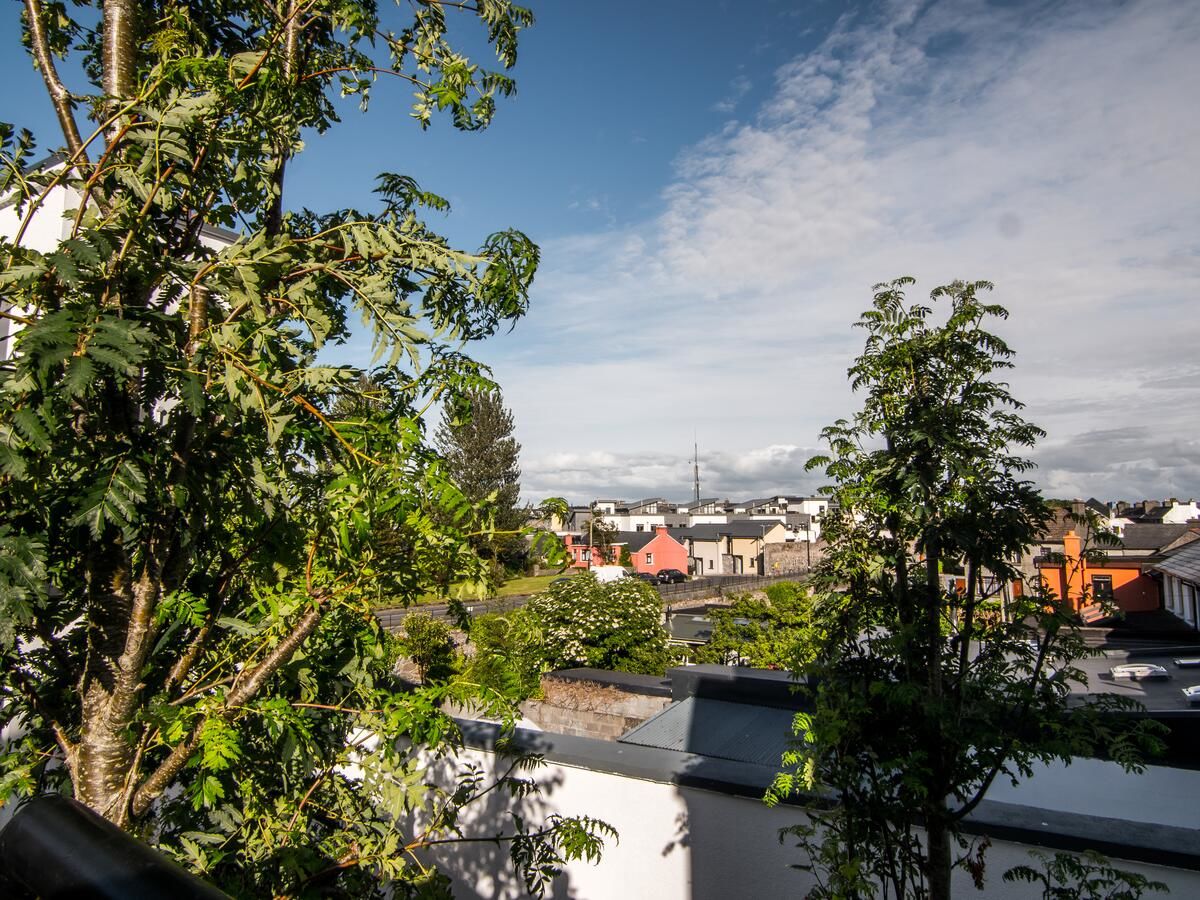 Апарт-отели Donegan Court Aparthotel Голуэй-20