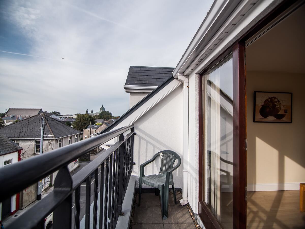 Апарт-отели Donegan Court Aparthotel Голуэй-5