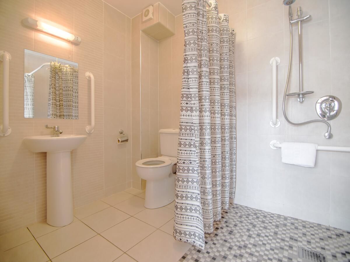 Апарт-отели Donegan Court Aparthotel Голуэй-31