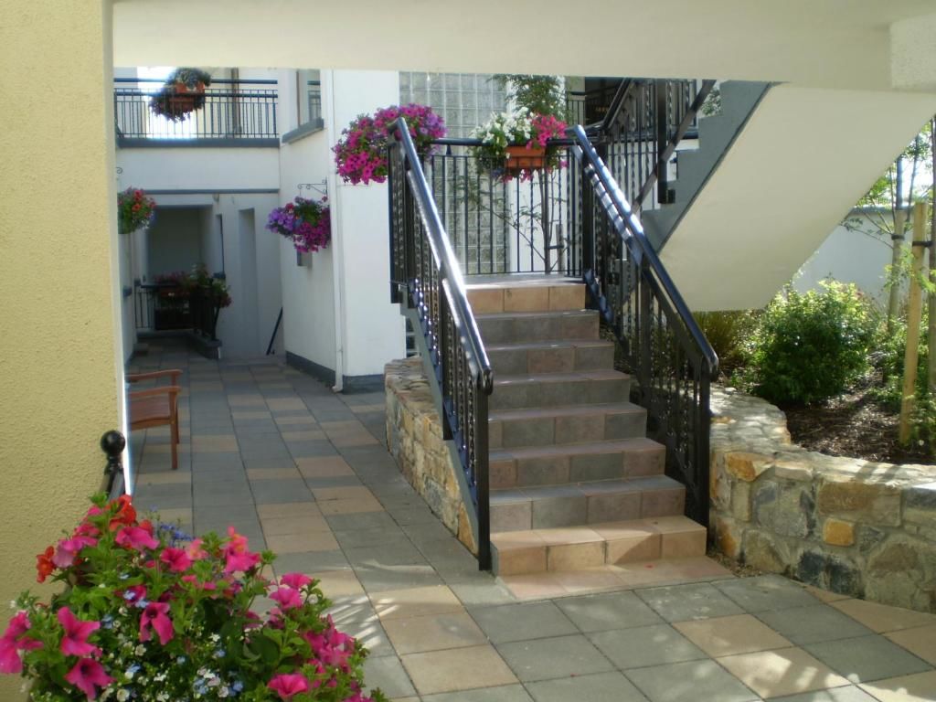 Апарт-отели Donegan Court Aparthotel Голуэй-83