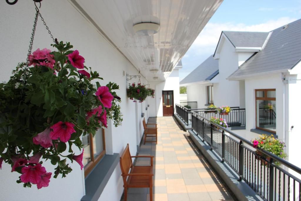 Апарт-отели Donegan Court Aparthotel Голуэй-84