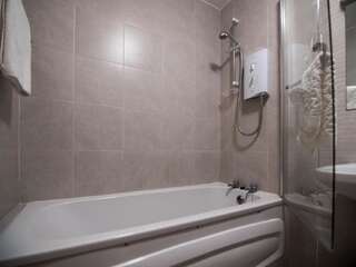 Апарт-отели Donegan Court Aparthotel Голуэй Апартаменты с 2 спальнями-33