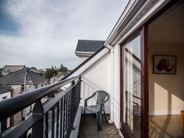 Апарт-отели Donegan Court Aparthotel Голуэй-4