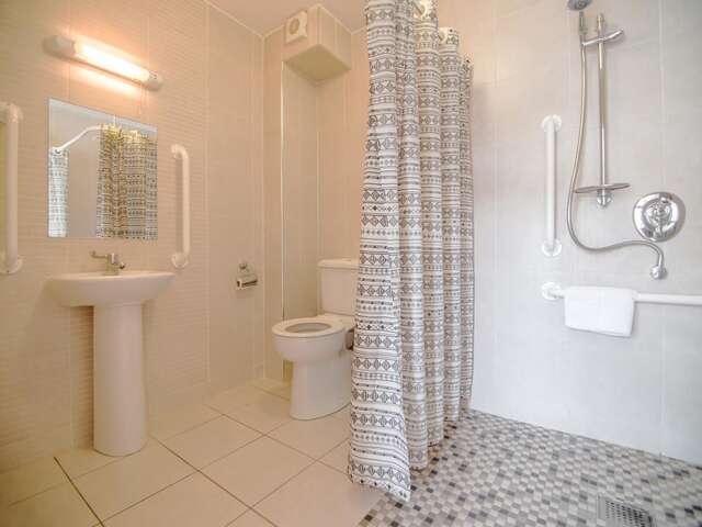 Апарт-отели Donegan Court Aparthotel Голуэй-30